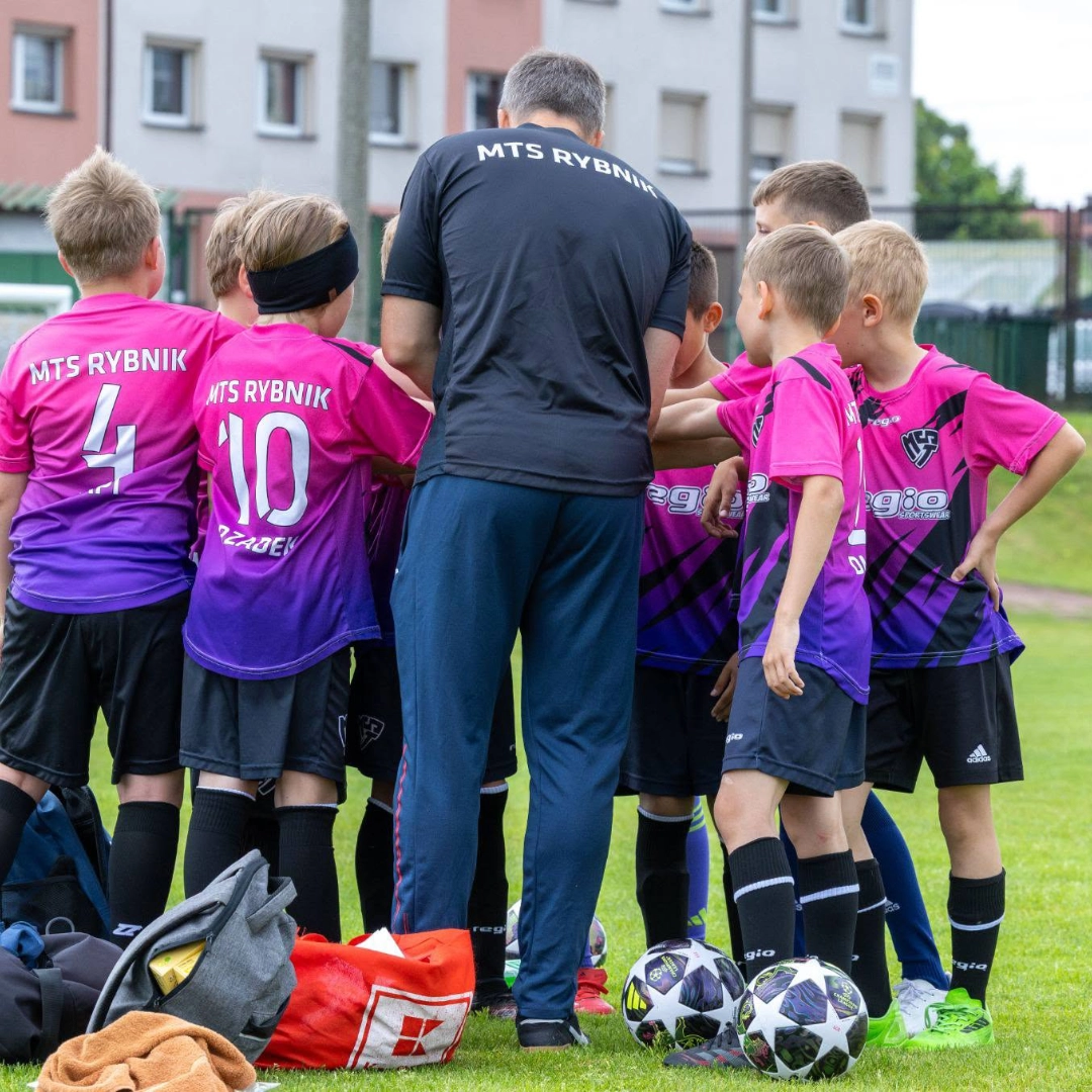 Gra 1 na 1 — MTS Rybnik